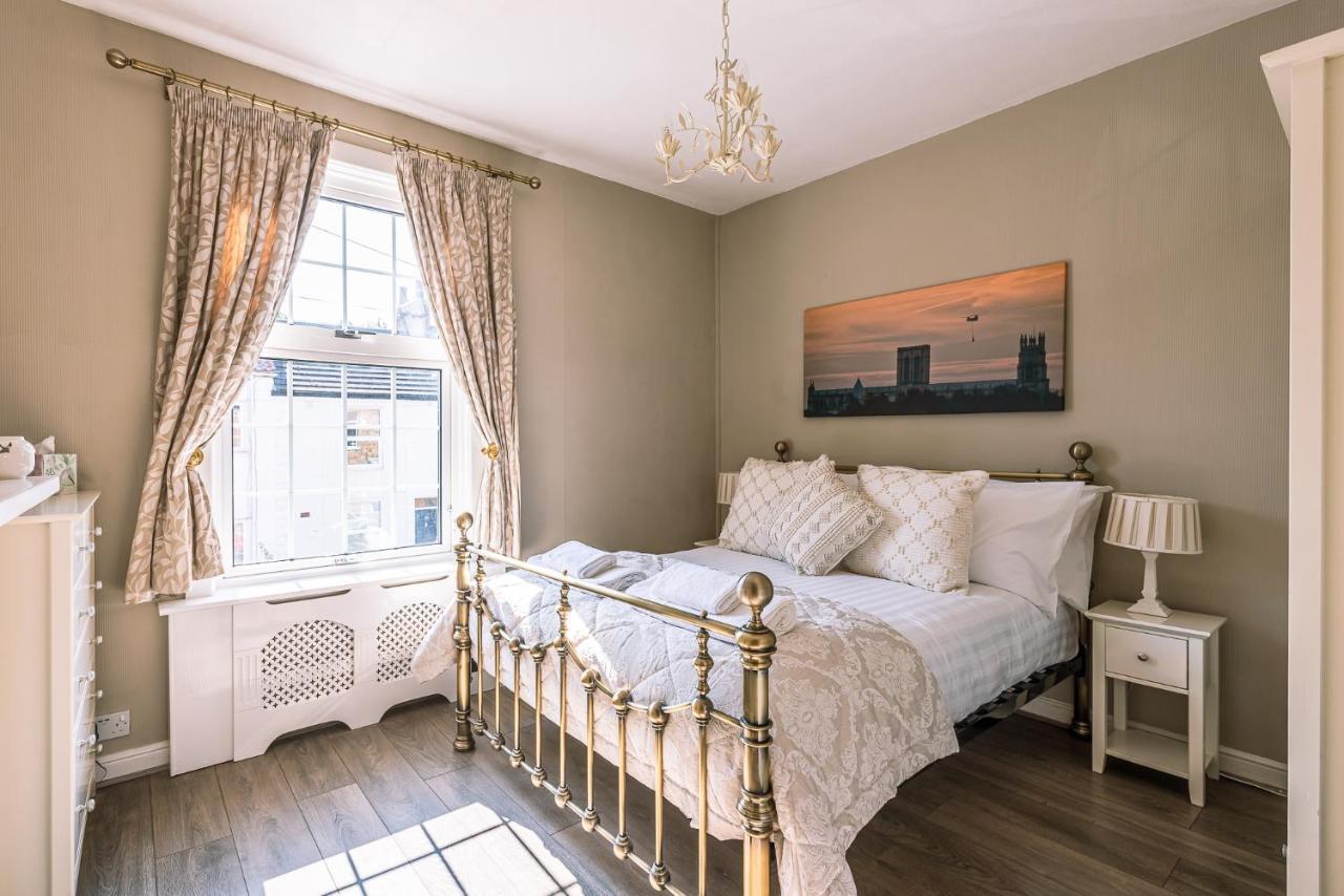 15 Brownlow Street York Eksteriør billede